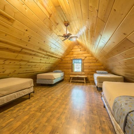 Villa Loft Area