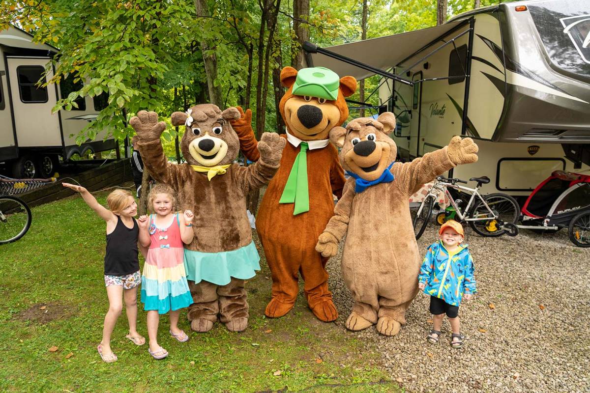 kids with Yogi and friends at Jellystone Park Warrens WI